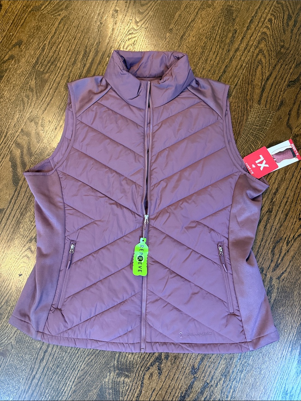 Women’s Quilted Sleeveless Vest - free country xl